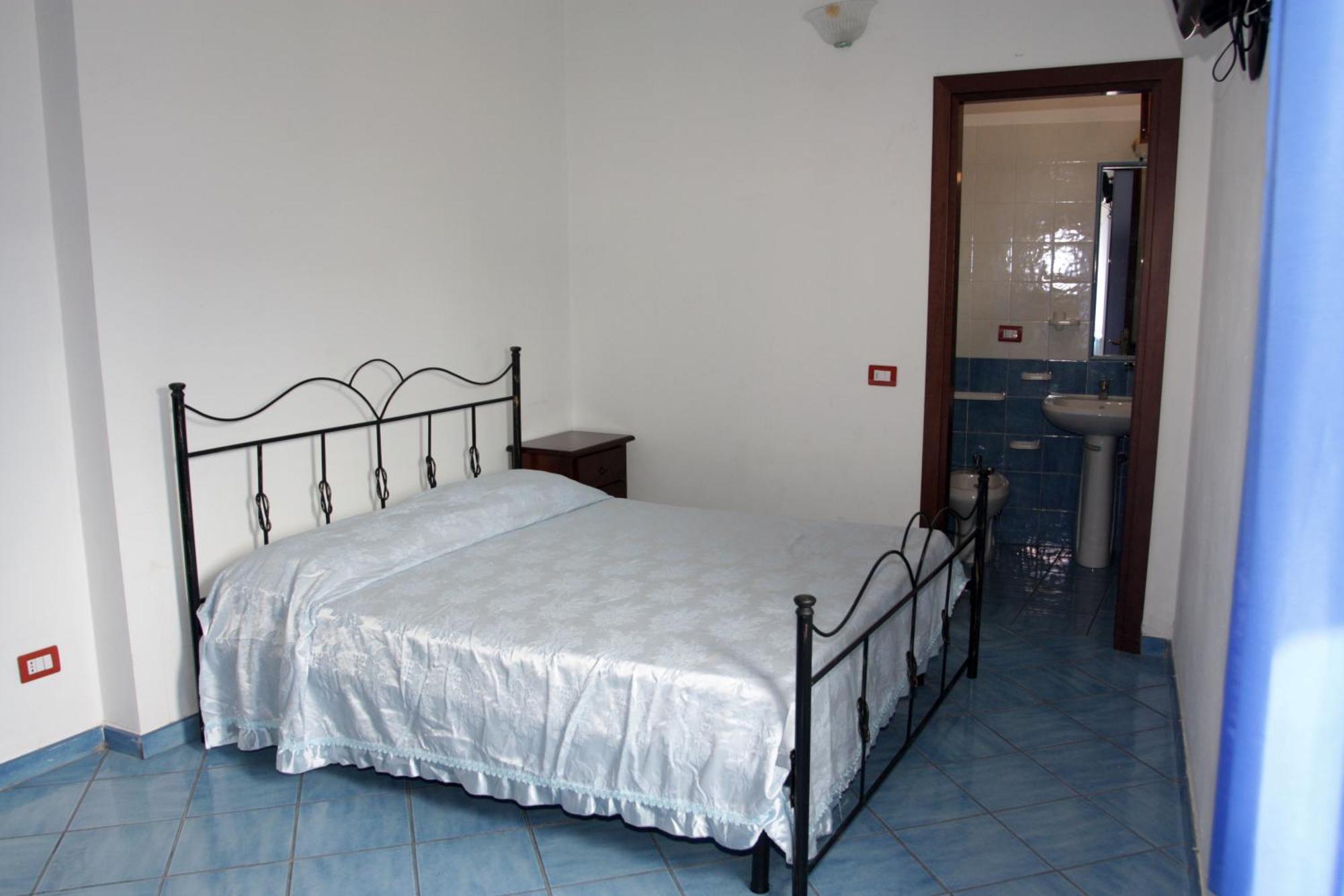 Hotel Santaclara Camerota Eksteriør billede
