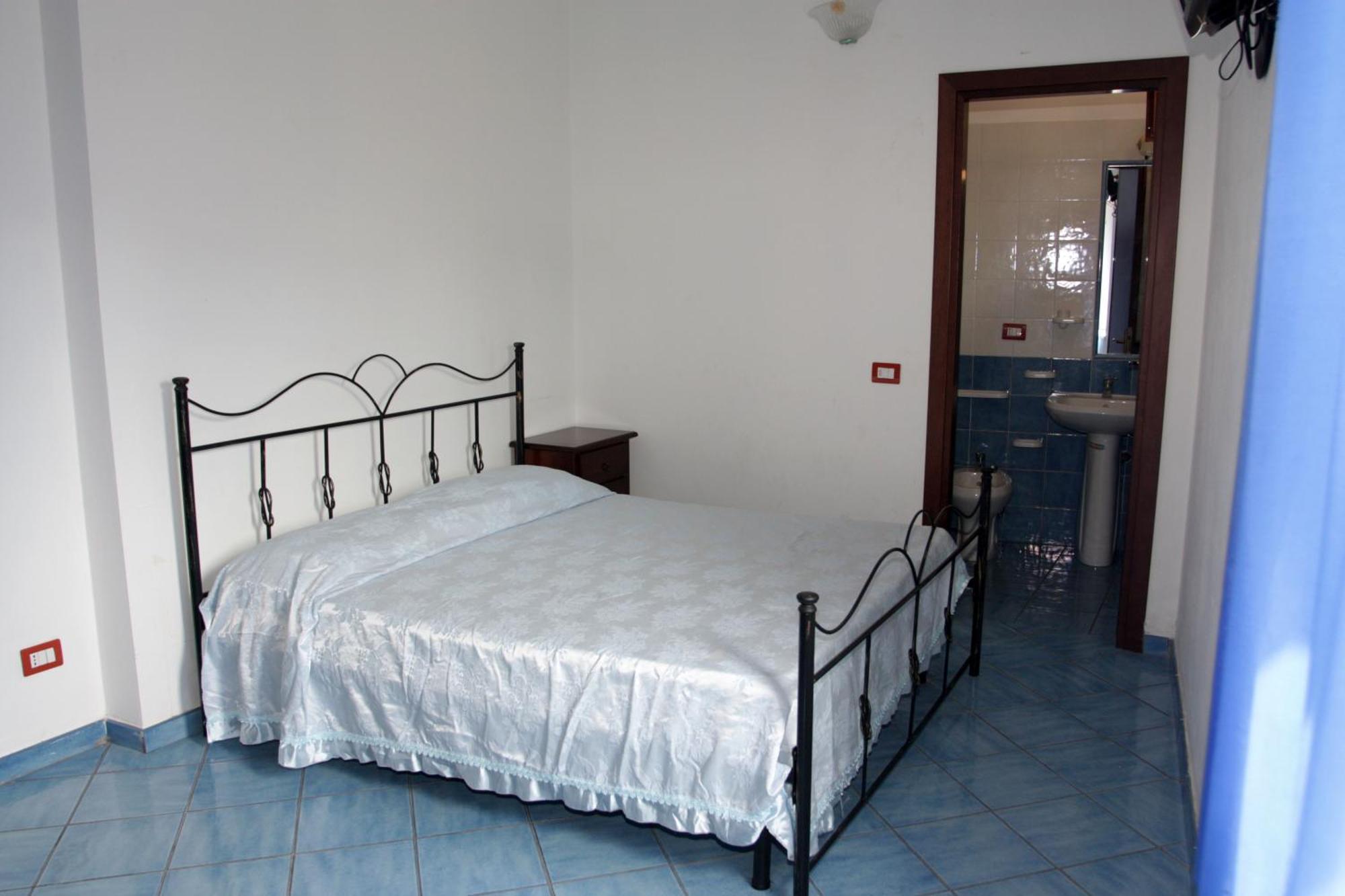 Hotel Santaclara Camerota Eksteriør billede
